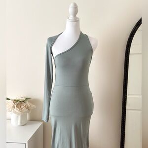 PrettyLittleThing Mint One-Shoulder Bodycon Midi Dress | Size 6
